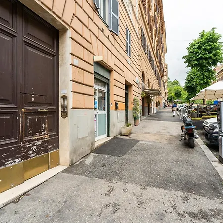Modern Loft Trastevere
